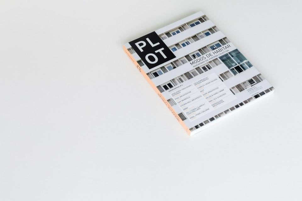 REVISTA PLOT 00